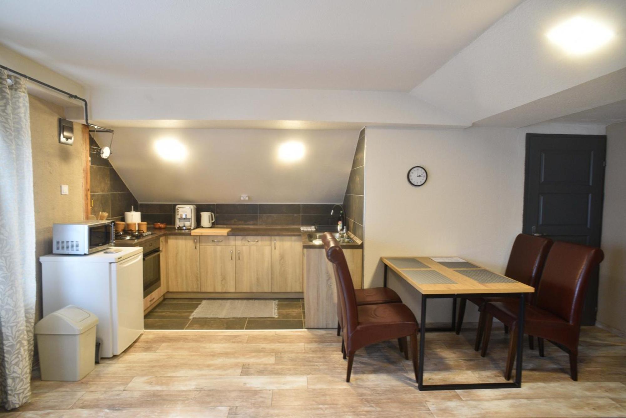 Apartament Attiport