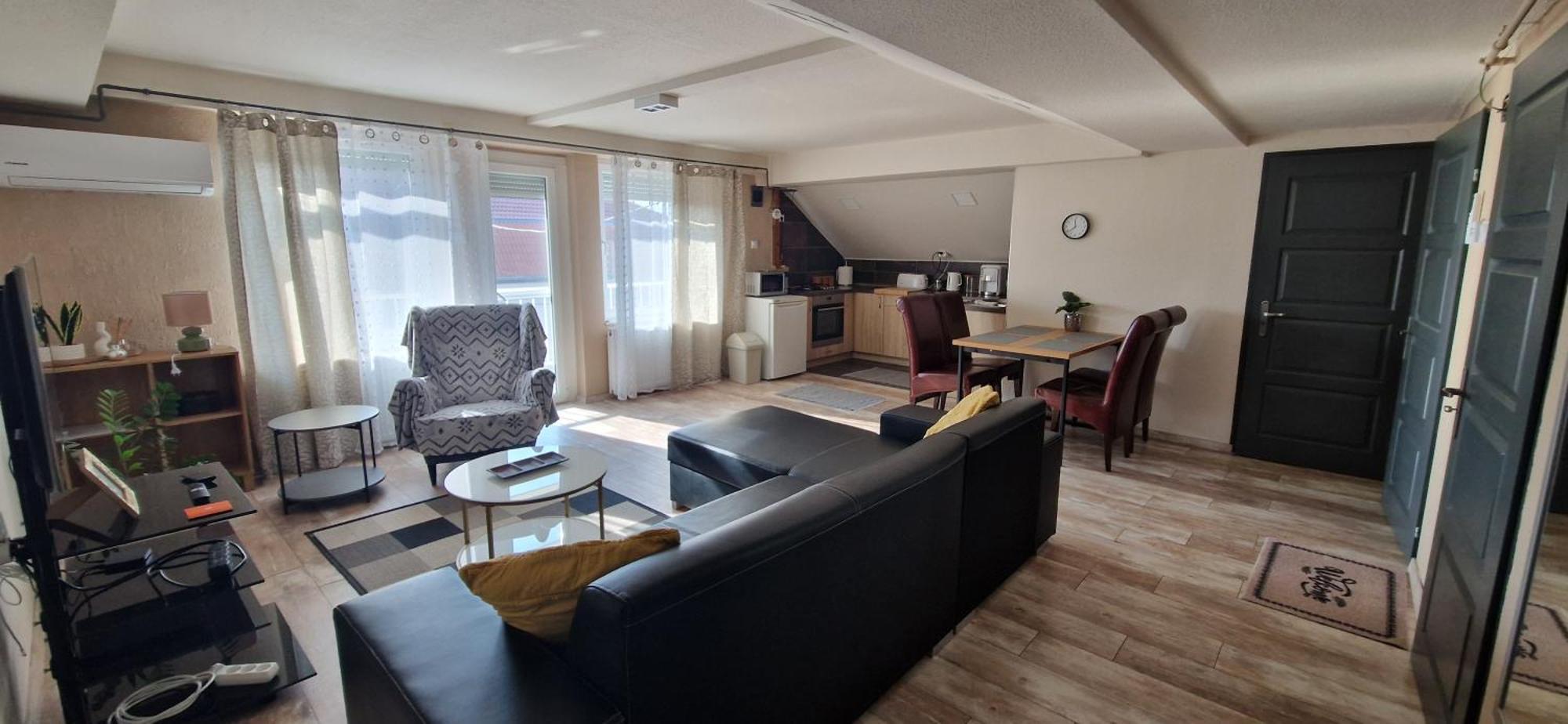 Attiport Apartament Zalaegerszeg